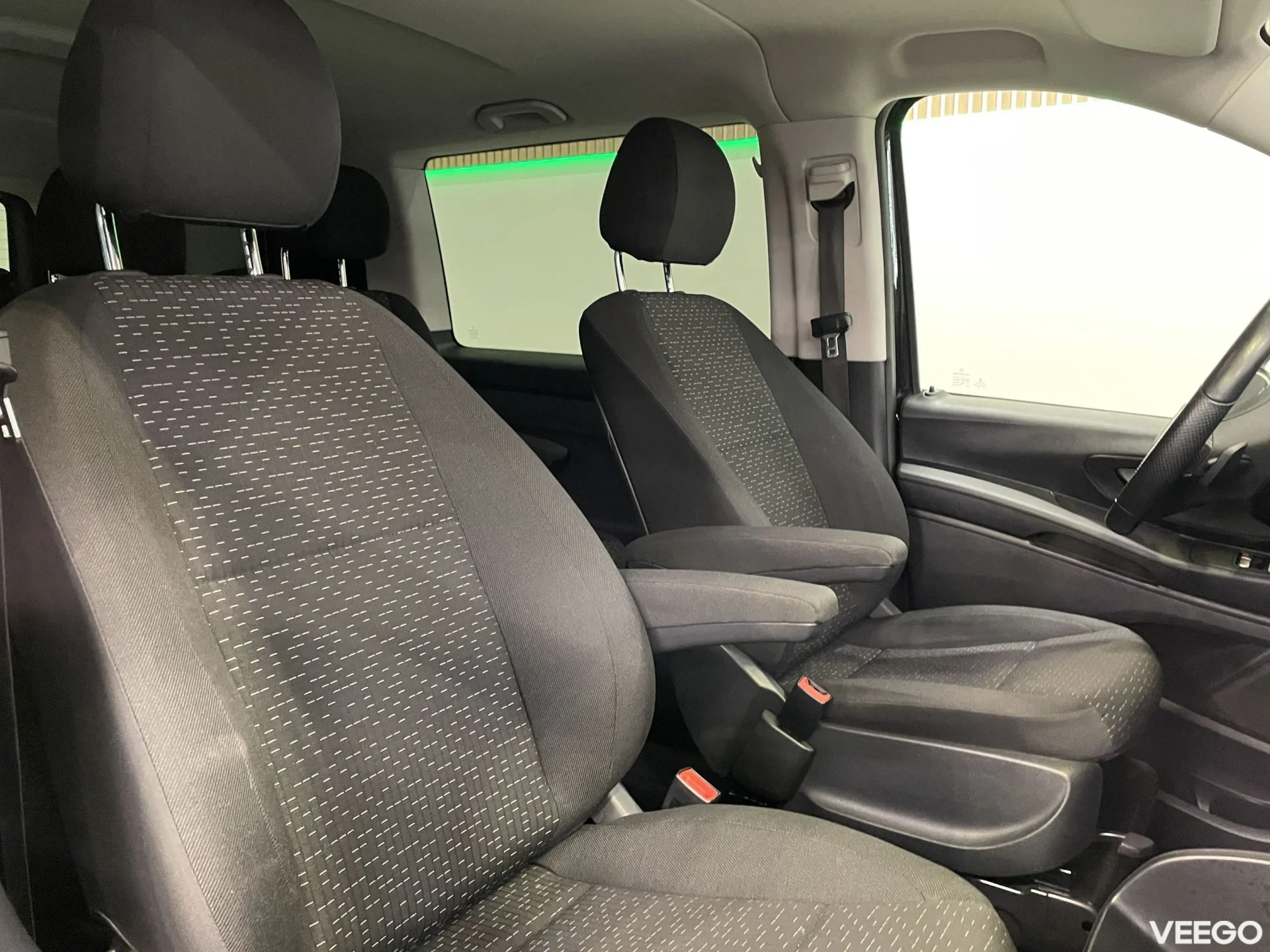 Mercedes-Benz Vito 119CDI 4Matic Mixto A2 N1 140kW