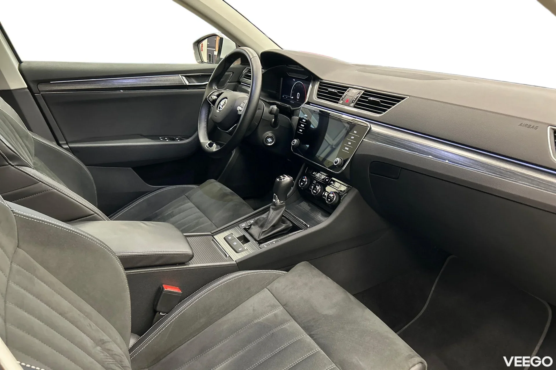 Skoda Superb - 2 147kW