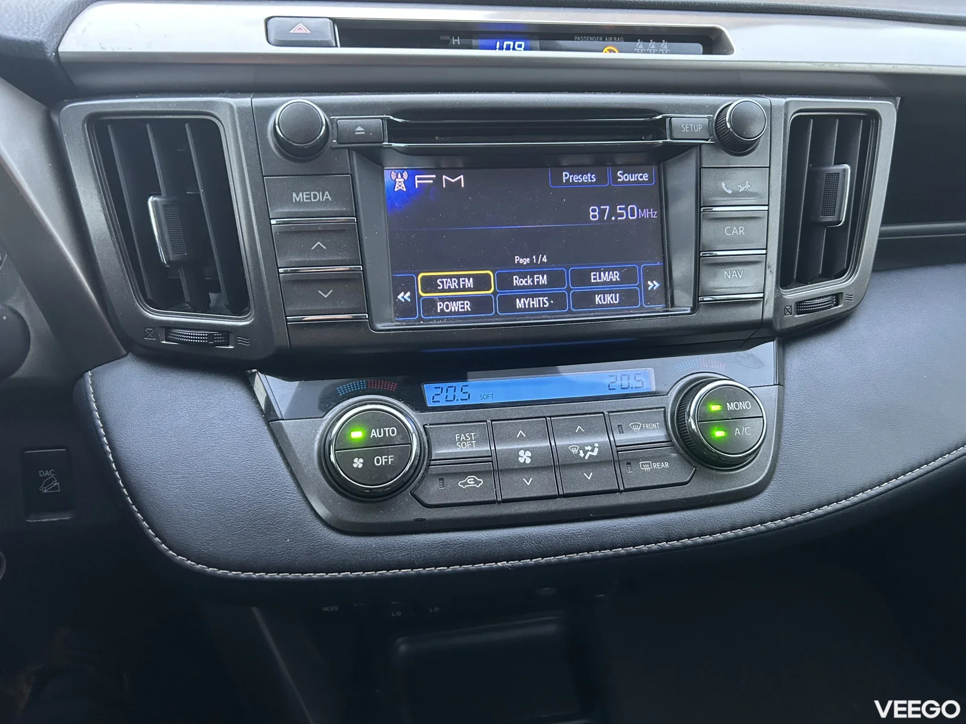 Toyota RAV4 2.0 111kW