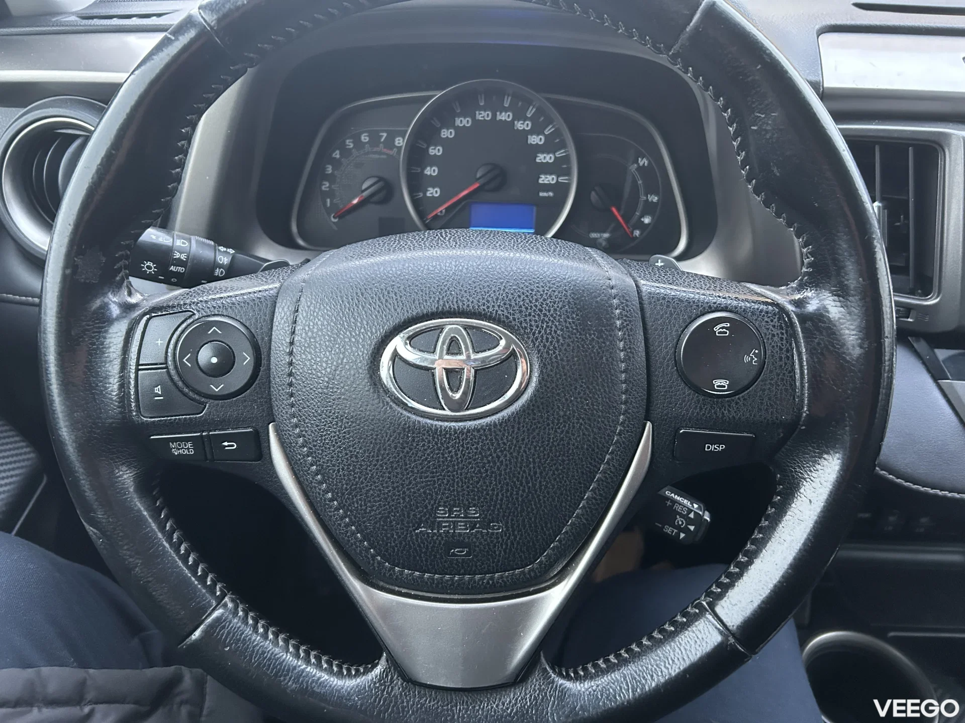 Toyota RAV4 2.0 111kW