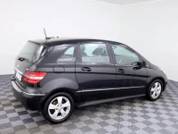 Mercedes-Benz B180 2.0 85kW thumbnail