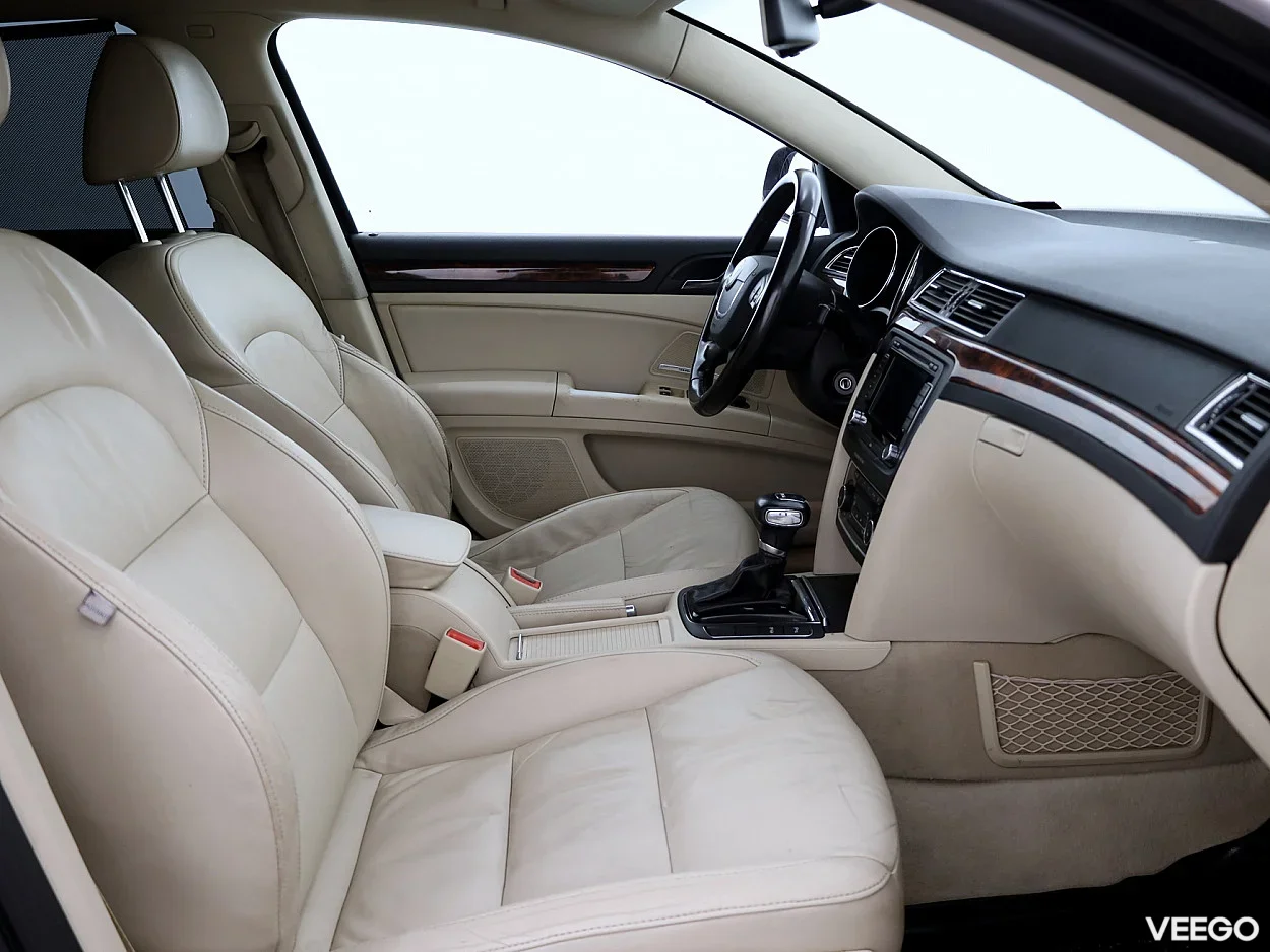 Skoda Superb 1.8 118kW