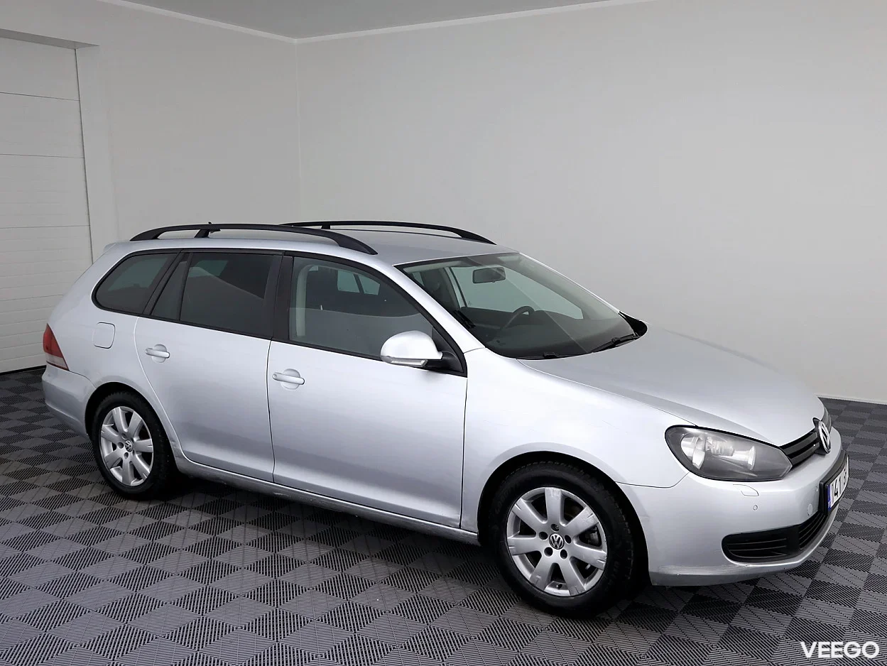 Volkswagen Golf 1.2 77kW
