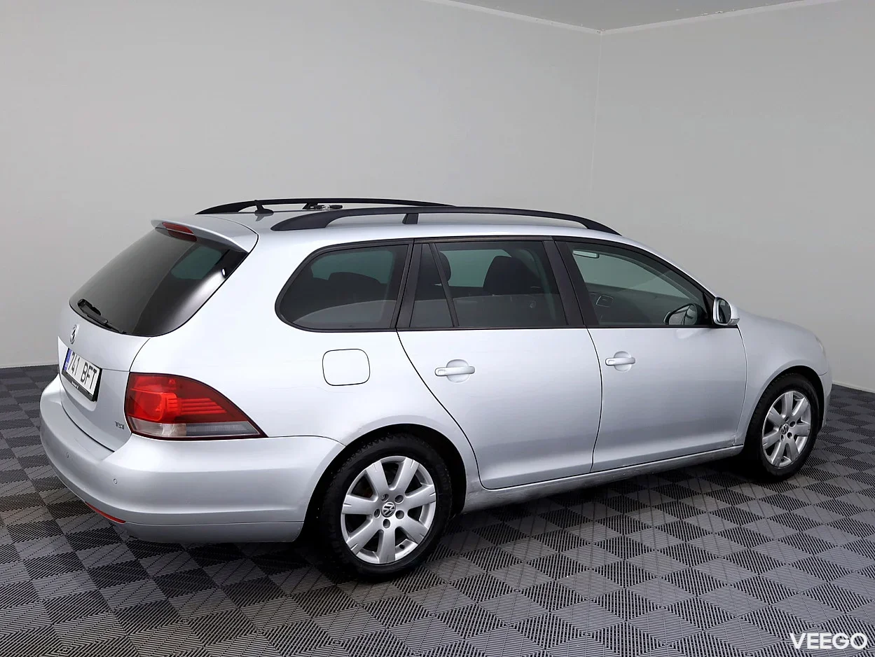 Volkswagen Golf 1.2 77kW