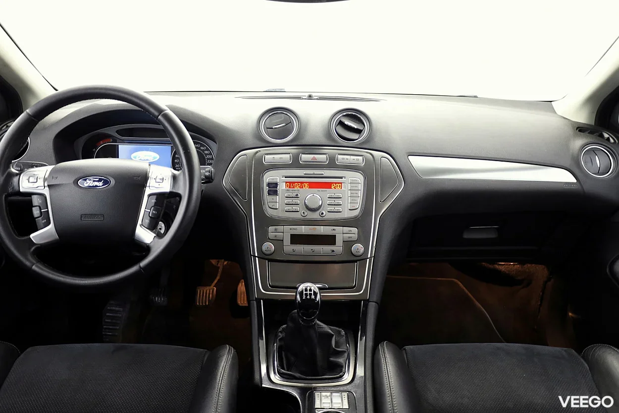 Ford Mondeo 1.8 93kW