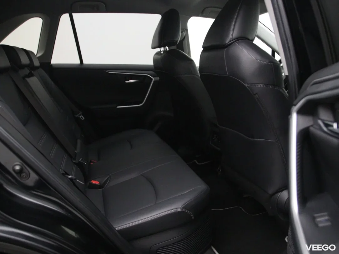 Toyota rav-4 2.5 131kW