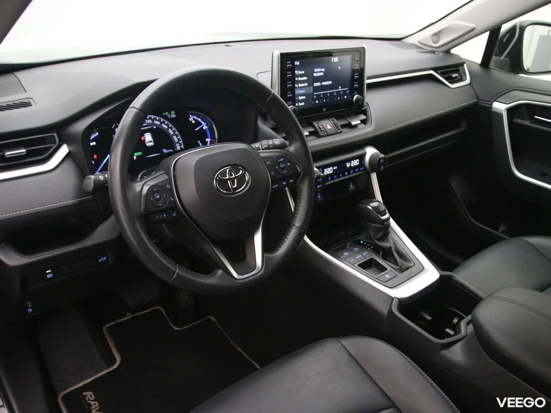 Toyota rav-4 2.5 131kW