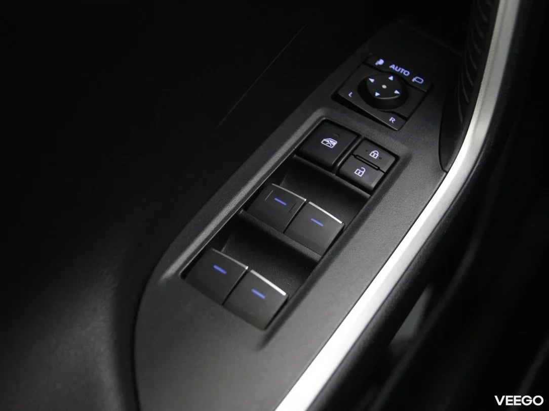 Toyota rav-4 2.5 131kW