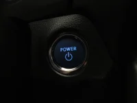 Toyota rav-4 2.5 131kW thumbnail