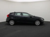 Volvo V40 2 88kW thumbnail