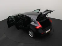 Volvo V40 2 88kW thumbnail