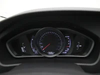 Volvo V40 2 88kW thumbnail