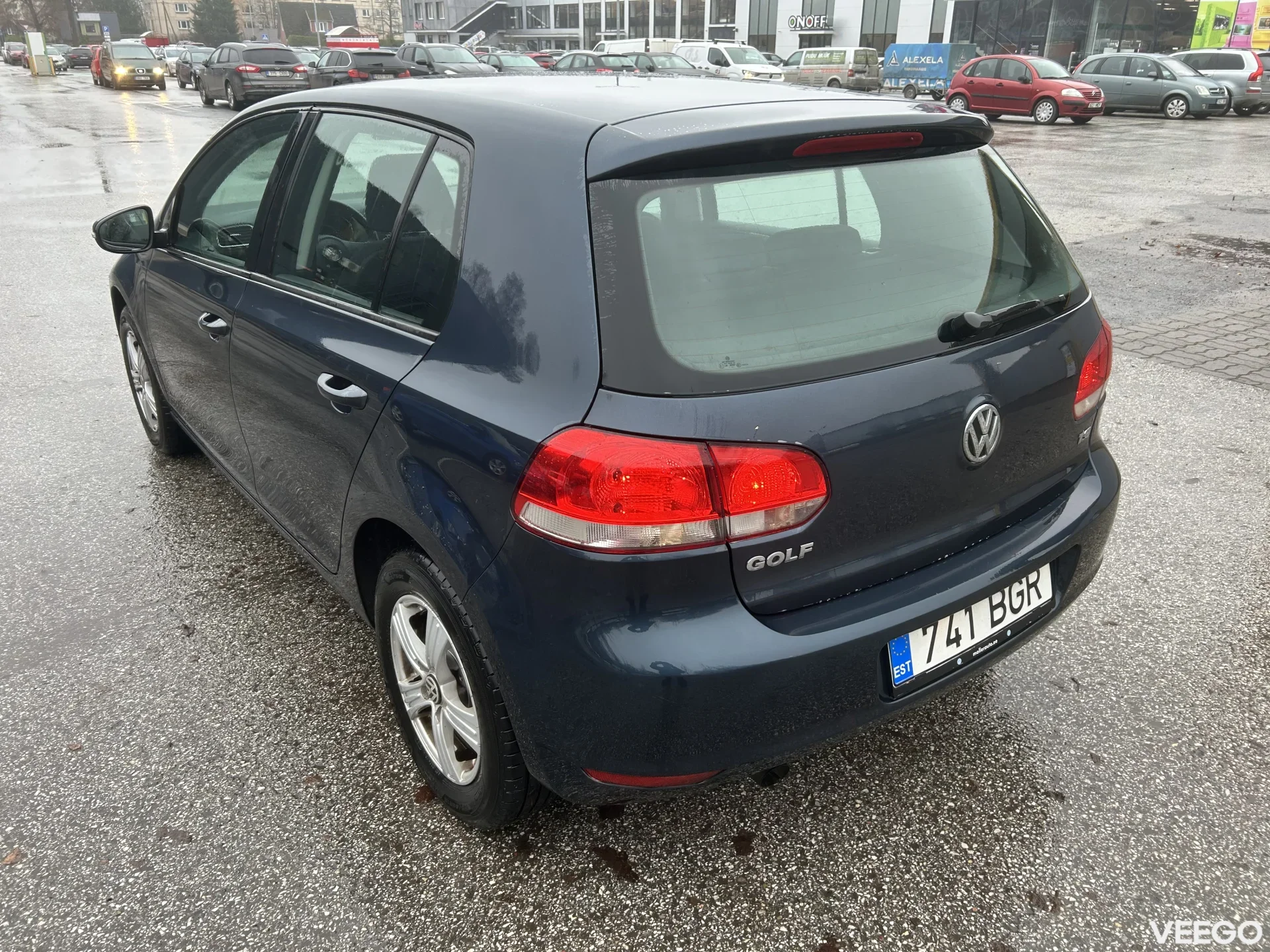Volkswagen Golf 1.2 77kW