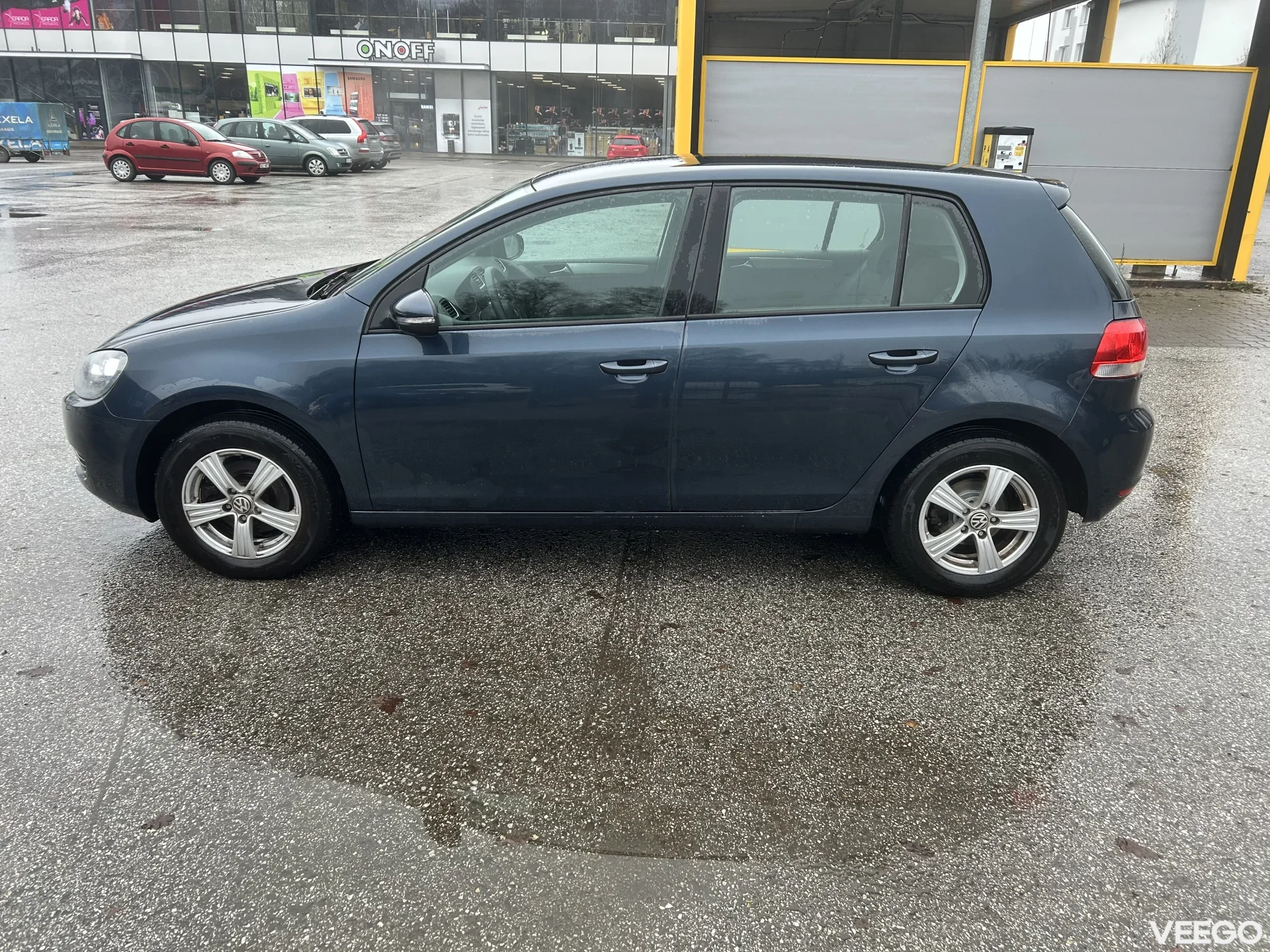 Volkswagen Golf 1.2 77kW