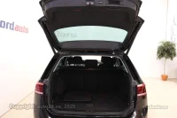 Volkswagen Passat  R-Line 4Motion Facelift 2 110kW thumbnail
