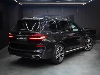 BMW X7 3.0 280kW thumbnail