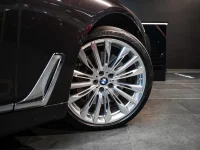 BMW 750 4.4 330kW thumbnail
