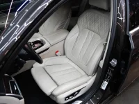 BMW 750 4.4 330kW thumbnail