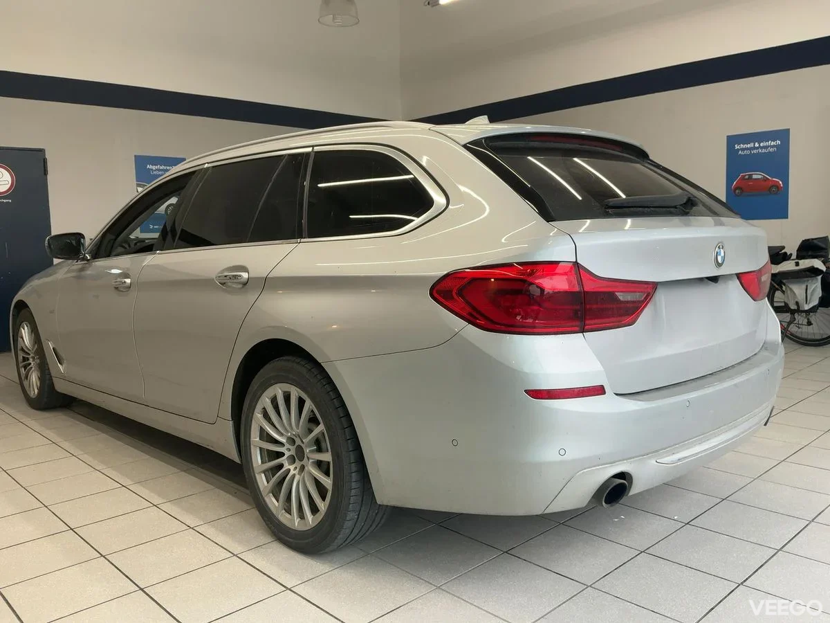 BMW 530 3.0 195kW