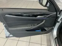 BMW 530 3.0 195kW thumbnail