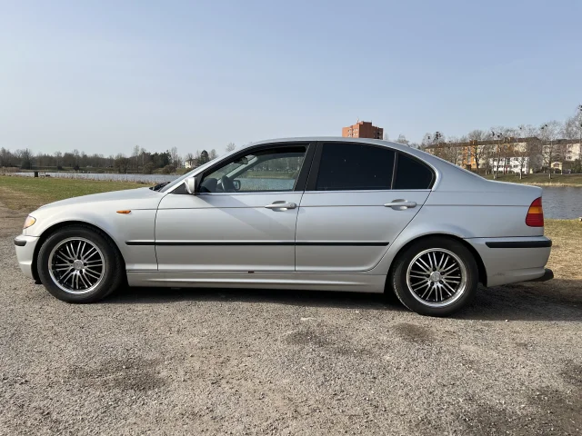 Image of BMW 320 2.2 125 KW 2.2 125kW