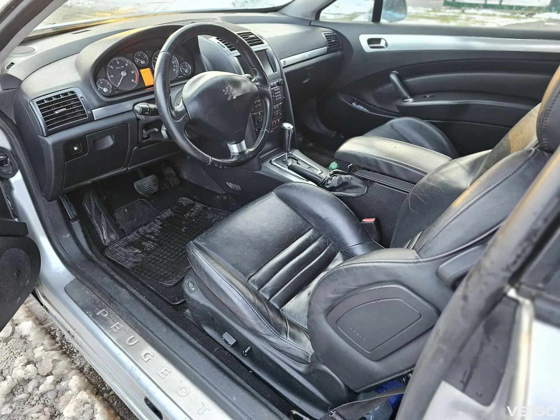 Peugeot 407 Coupe 2.7 150kW