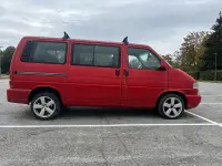 Volkswagen Multivan 2.5 75kW thumbnail