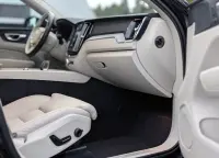 Volvo XC60 2.0 186kW thumbnail