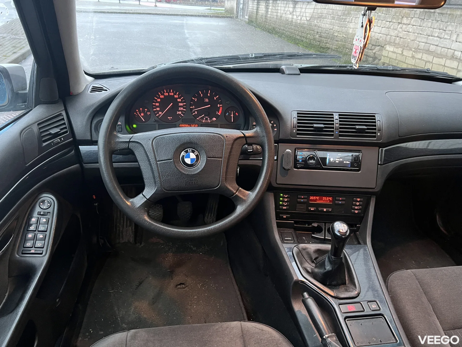 BMW 520 2.0 110kW
