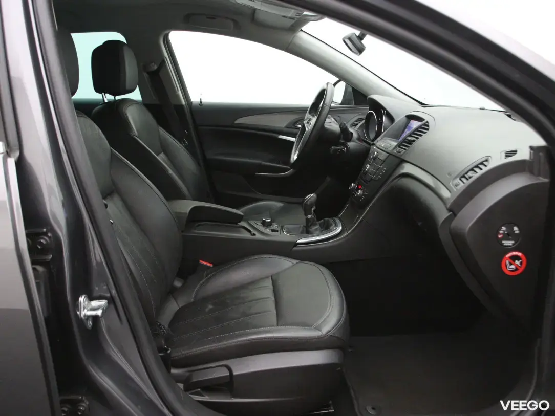 Opel Insignia 1.4 103kW