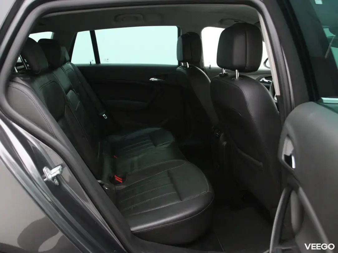 Opel Insignia 1.4 103kW