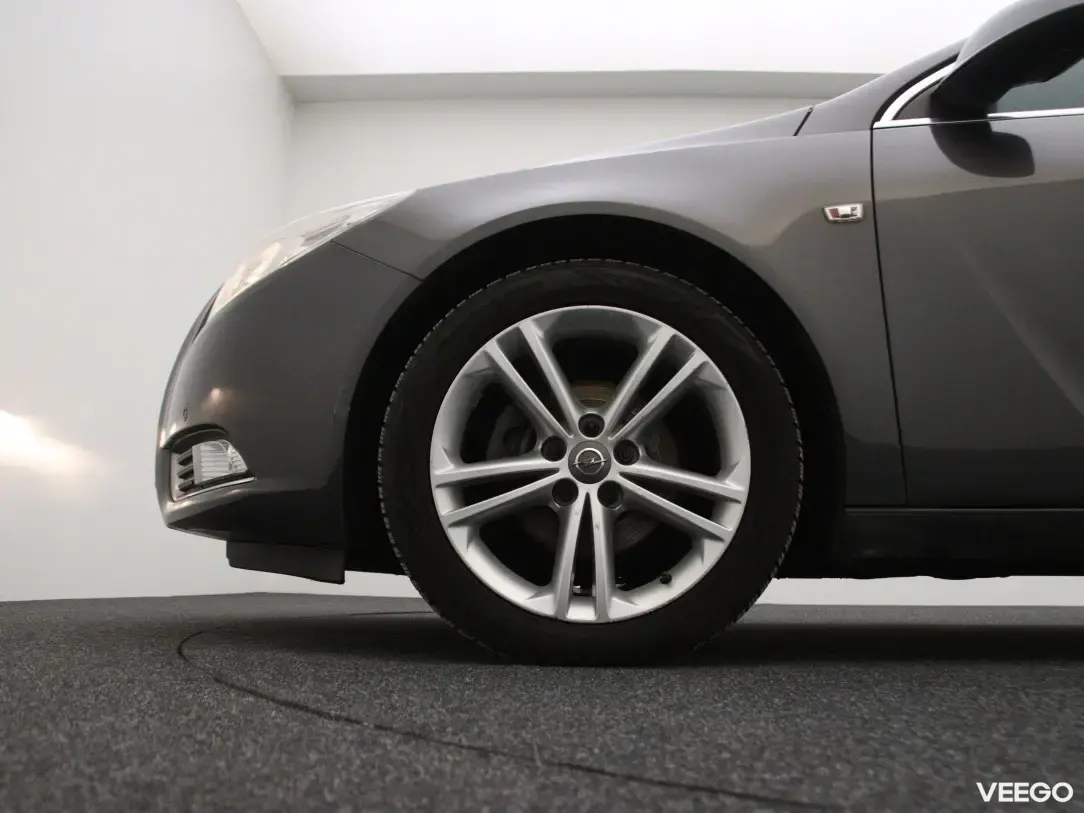Opel Insignia 1.4 103kW