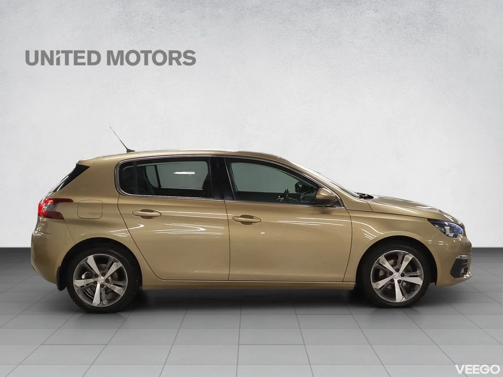 Peugeot 308 Active 1,2 Turbo Pure Tech 130hp EAT6 96kW