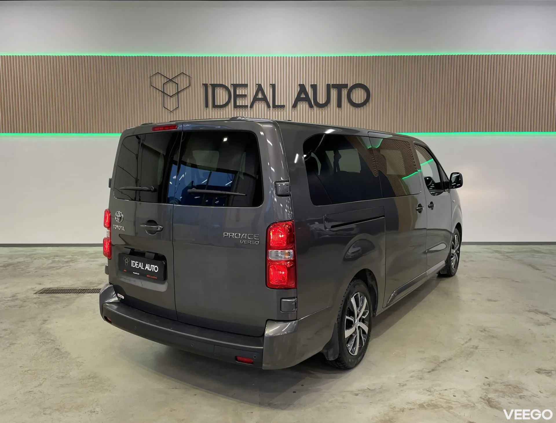 Toyota Proace Verso Long Double side door Shuttle Comfort 130kW