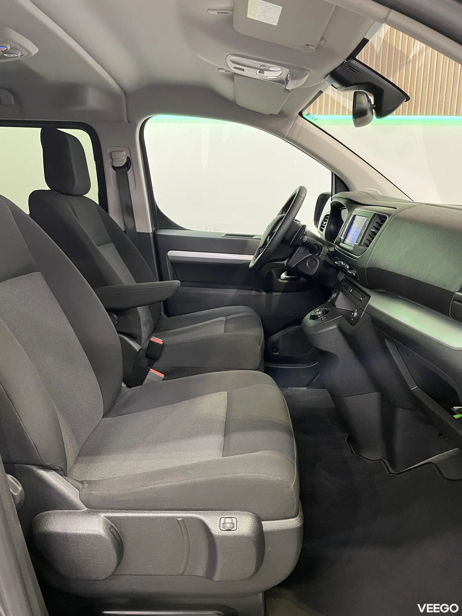 Toyota Proace Verso Long Double side door Shuttle Comfort 130kW