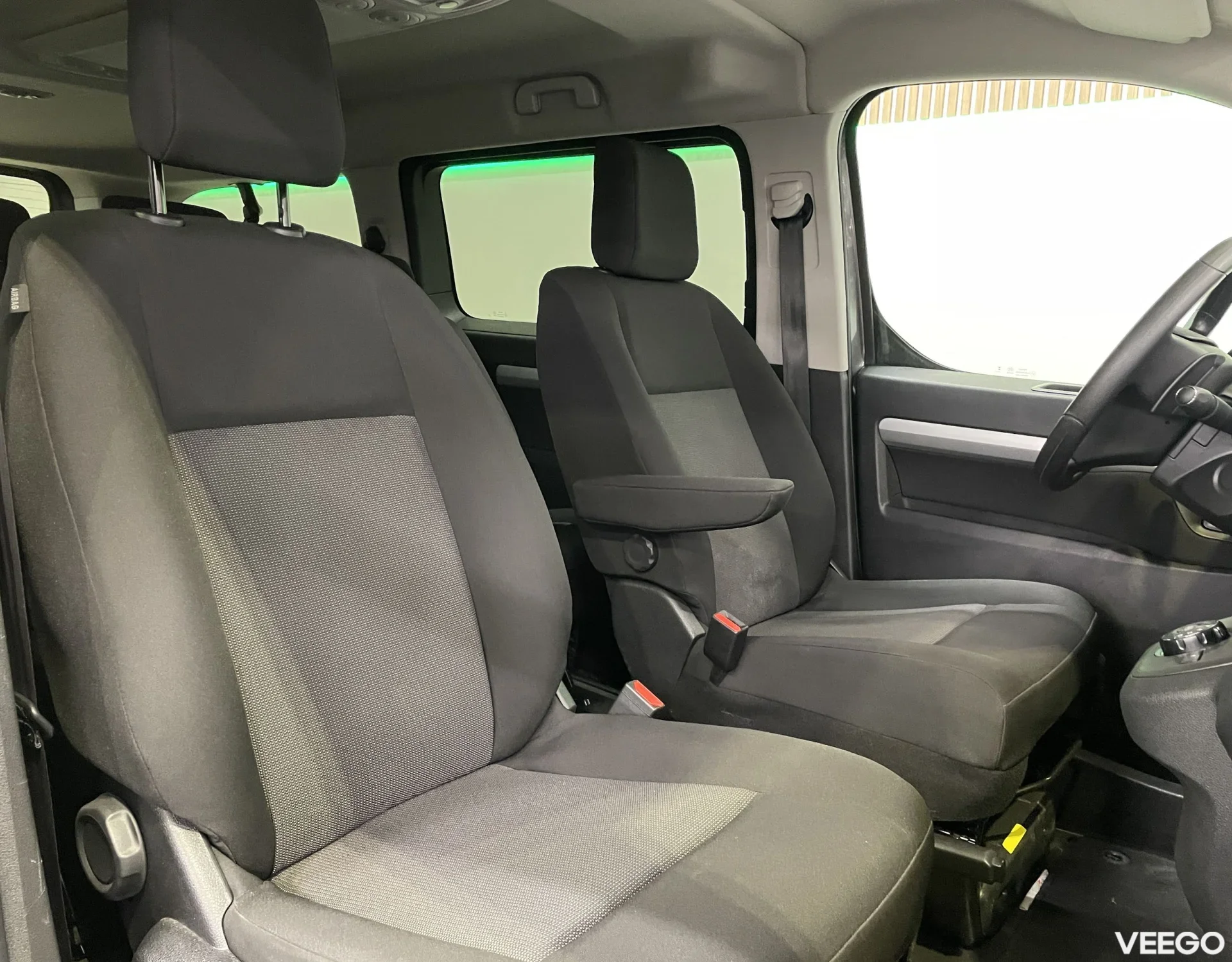 Toyota Proace Verso Long Double side door Shuttle Comfort 130kW