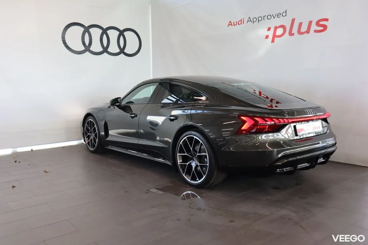Audi e-tron GT 163kW