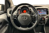 Toyota Aygo X-Play 1 53kW thumbnail