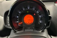 Toyota Aygo X-Play 1 53kW thumbnail