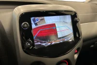 Toyota Aygo X-Play 1 53kW thumbnail