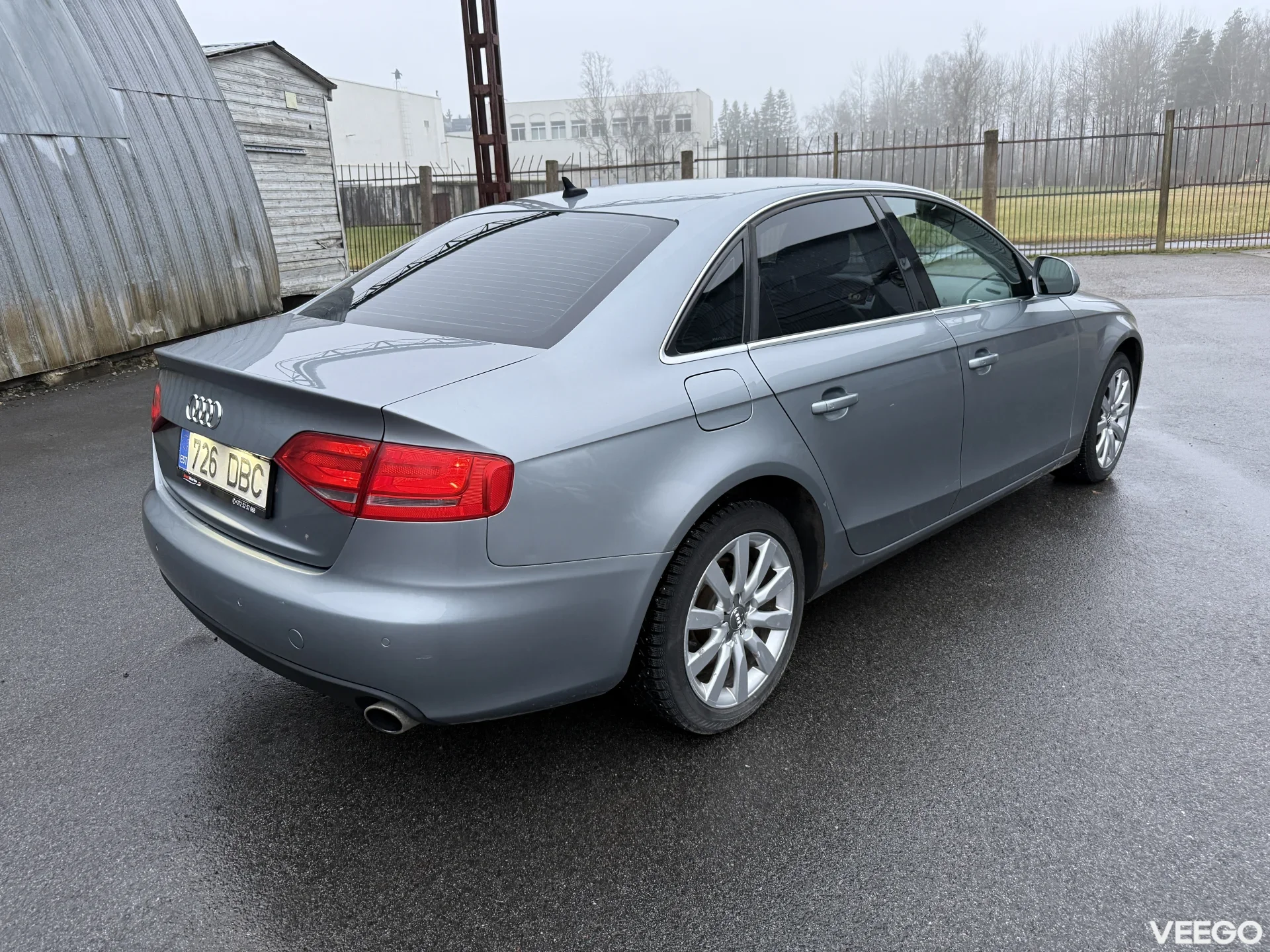 Audi A4 2.7 140kW