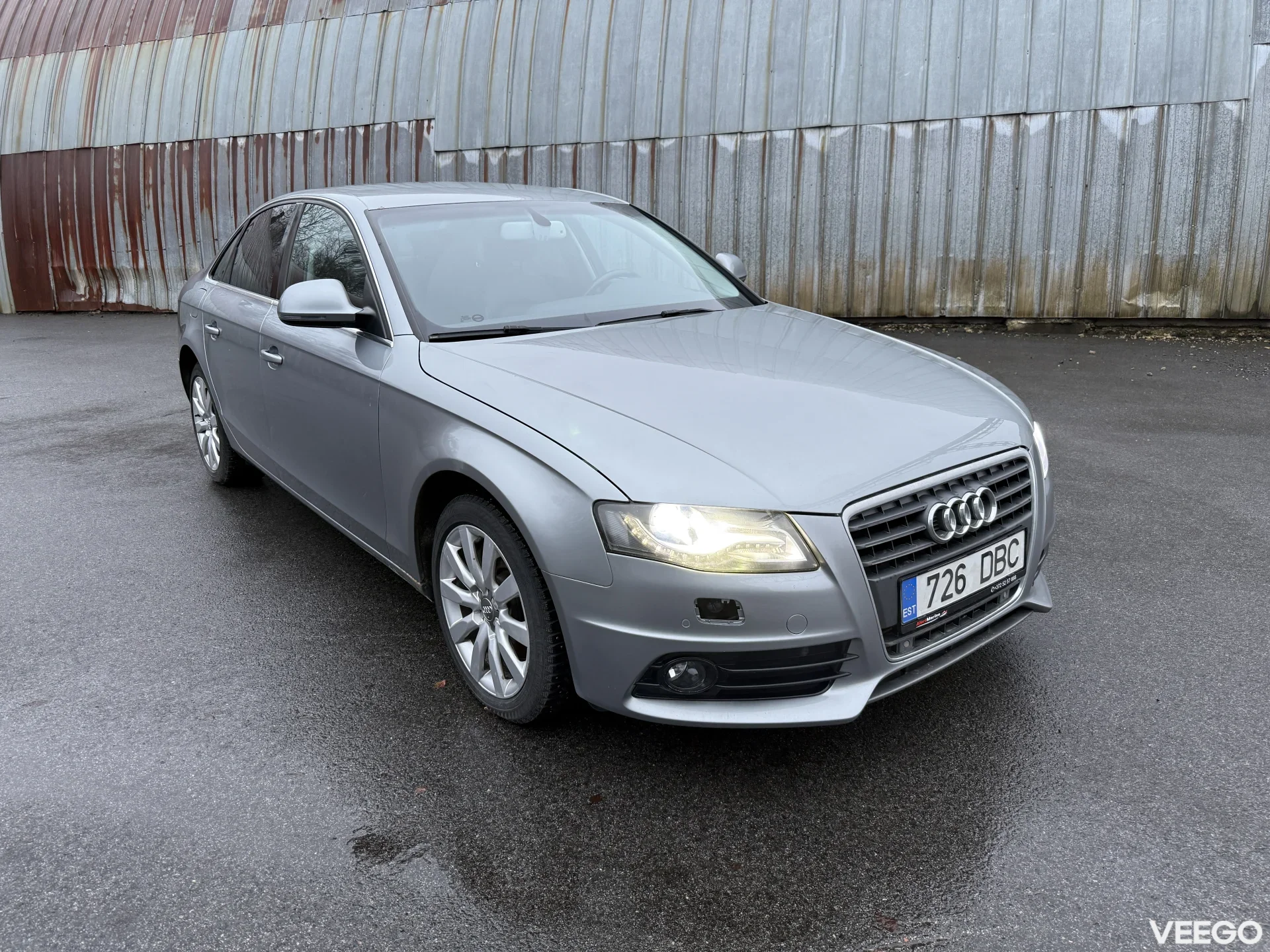 Audi A4 2.7 140kW