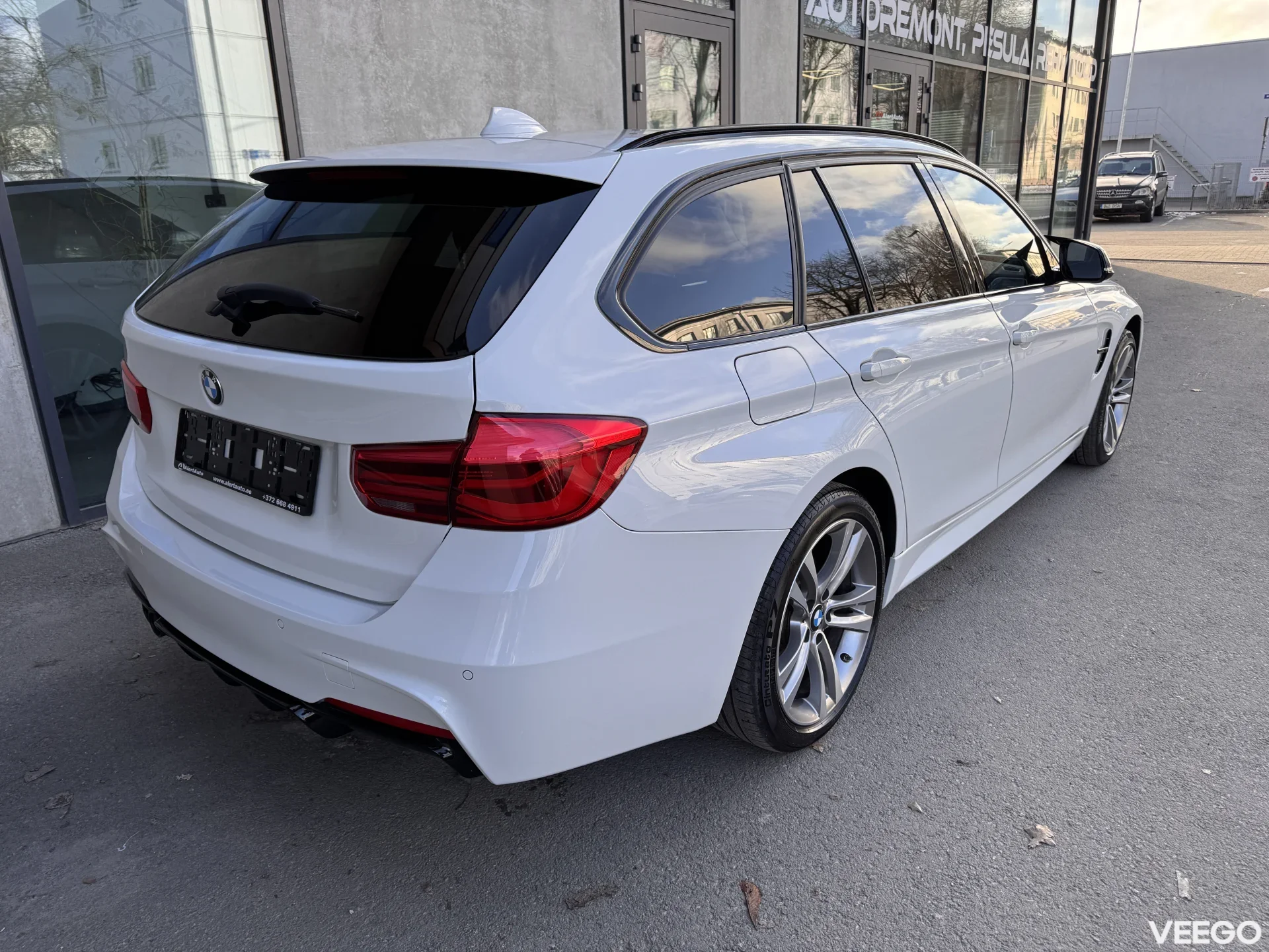 BMW 330 M-Pakett 3.0 190kW