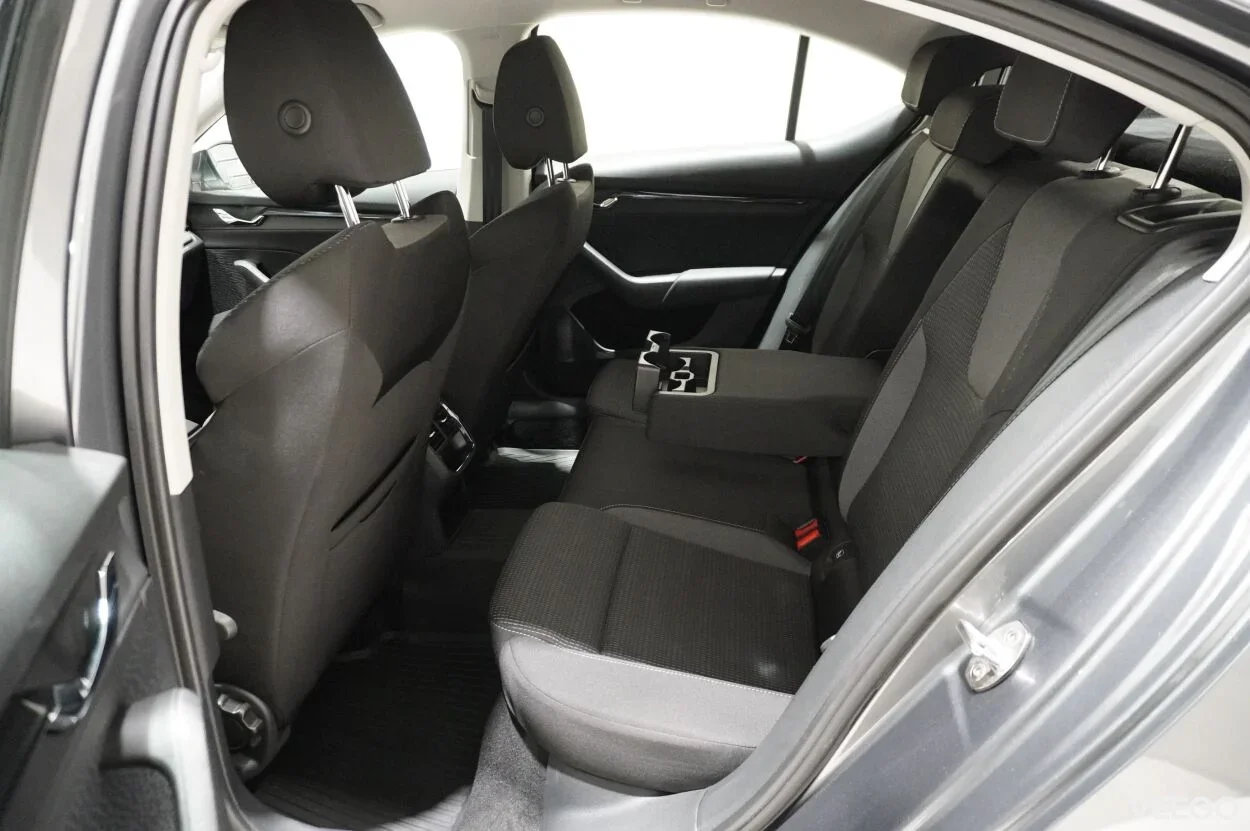 Skoda Octavia HB AMBITION 1.5 110kW