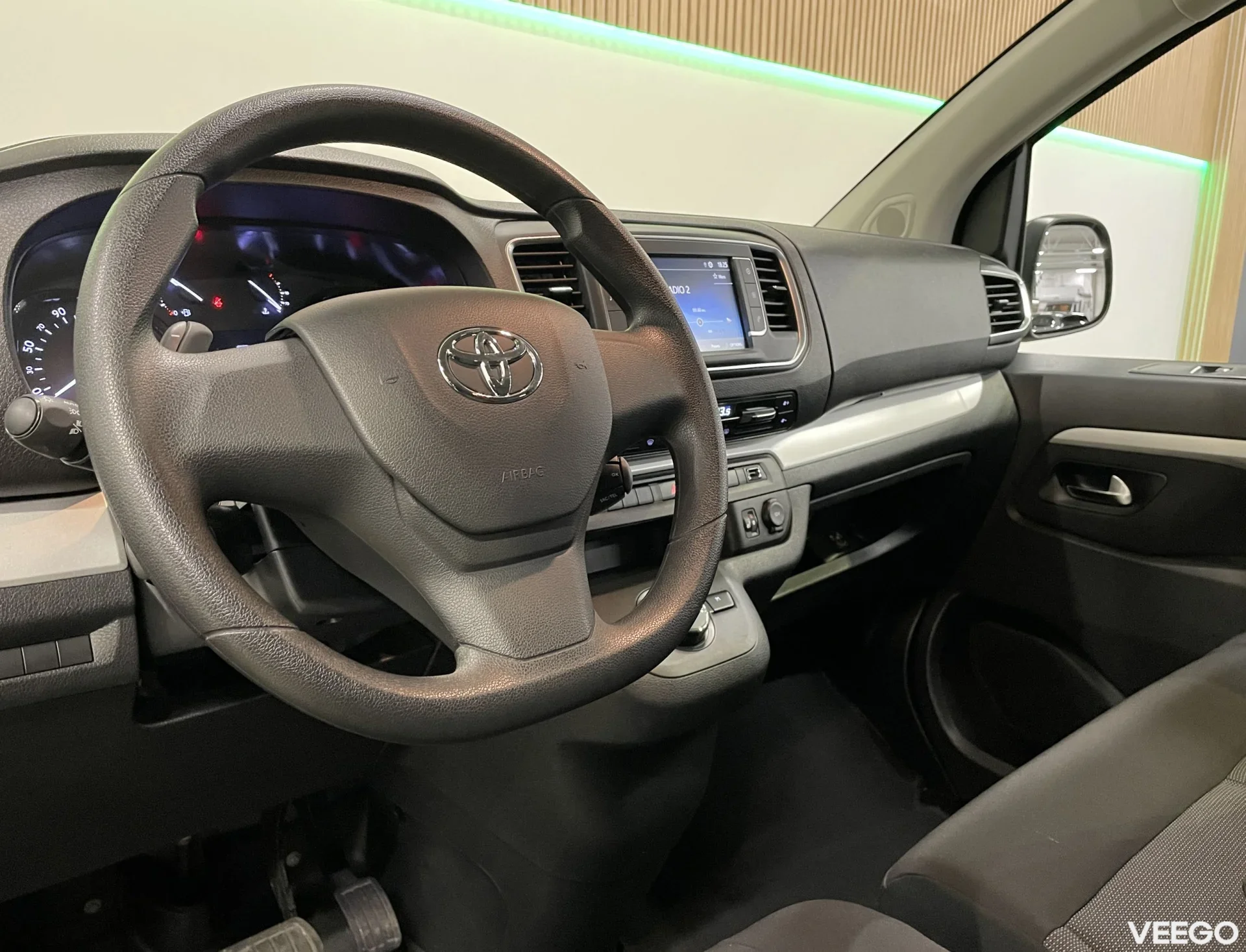 Toyota Proace Shuttle 130kW