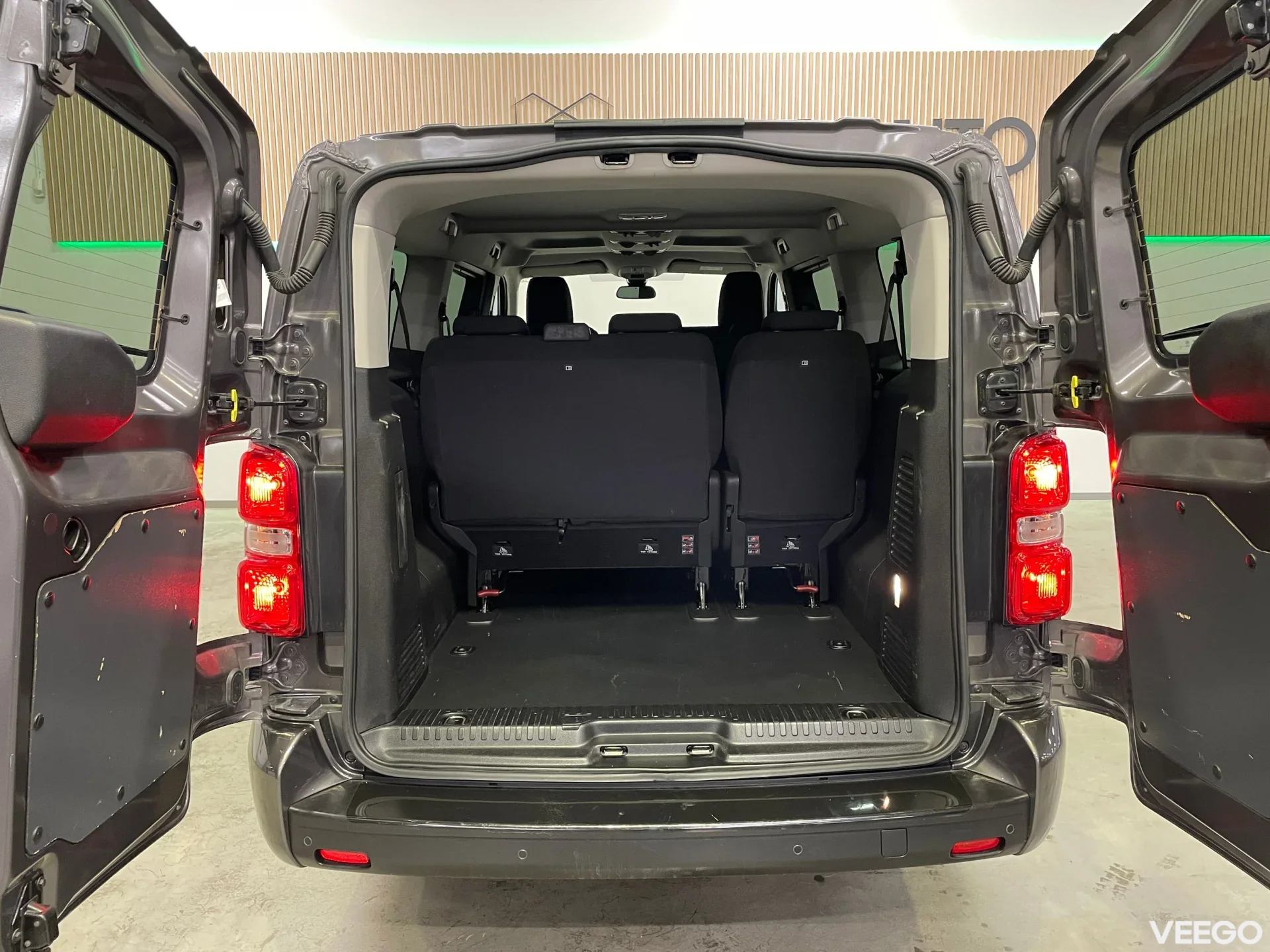 Toyota Proace Shuttle 130kW