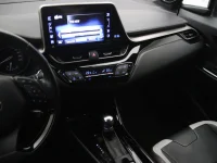 Toyota C-HR 1.8 72kW thumbnail