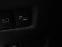 Toyota C-HR 1.8 72kW thumbnail