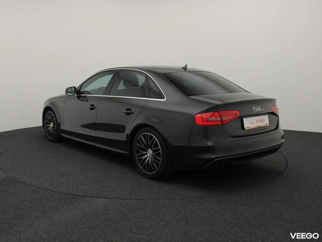 Audi A4 1.8 125kW