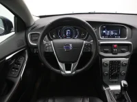 Volvo V40 2 88kW thumbnail